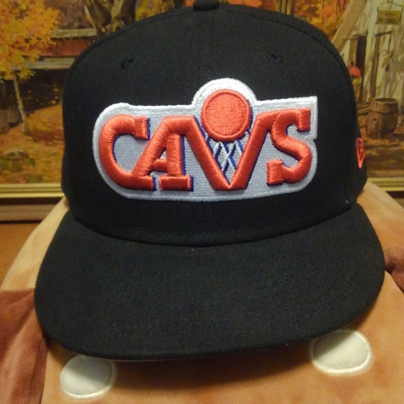 🏀 CAVS New Era Fitted Hat Cap Cleveland Cavaliers - Picture 16 of 16
